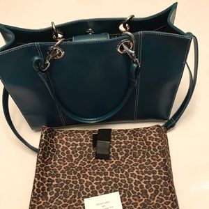 Wilsons Leather Teal & Leopard Purse/Laptop NWOT.